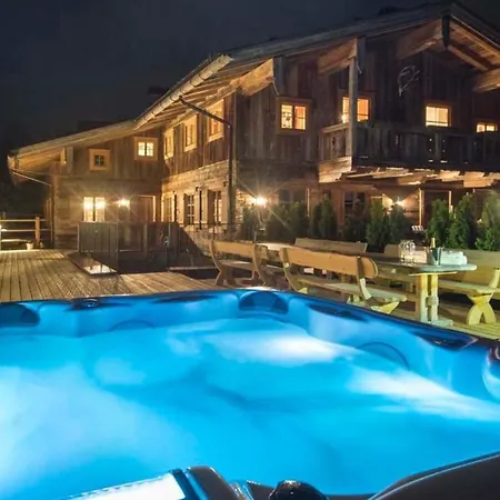 7br Modern Chalet In *