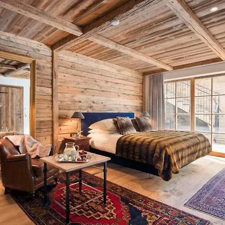 Vila 7br Modern Chalet In *