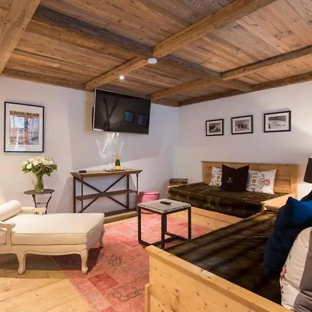7br Modern Chalet In Σανκτ Αντόν αμ Άλμπεργκ