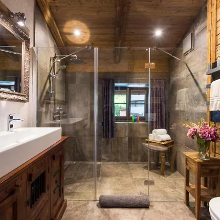 Βίλα 7br Modern Chalet In