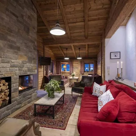7br Modern Chalet In *